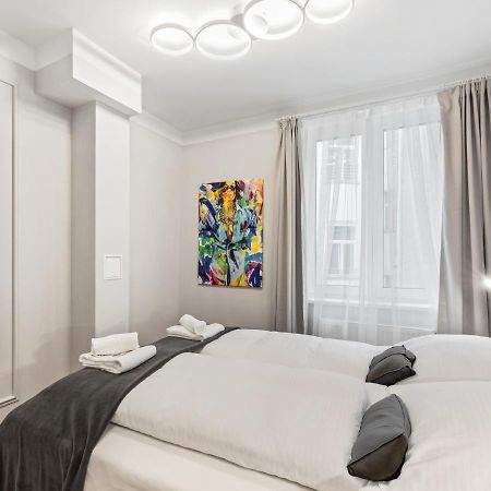 Sky9 Apartments Schoenbrunn Palace فيينا المظهر الخارجي الصورة