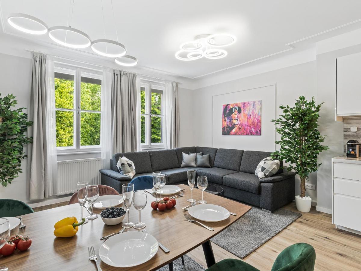 Sky9 Apartments Schoenbrunn Palace فيينا المظهر الخارجي الصورة